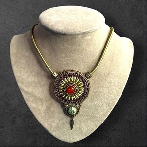 Heidi Kimmli embroidered beaded statement necklace 18 inch free spirit